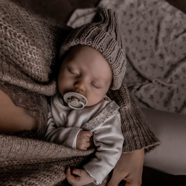 FRIGG Rope Dummies Silicone Teat (Size 2) 6m 18m CMC Gold