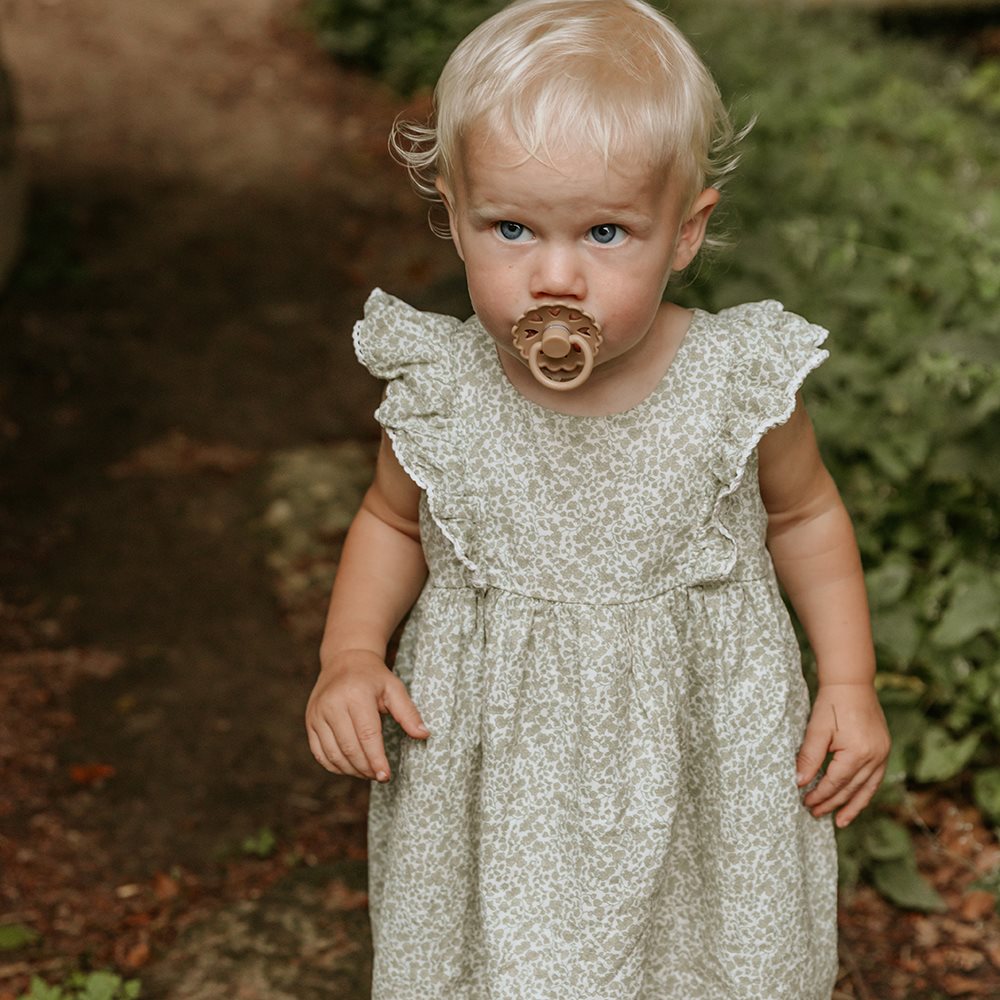 FRIGG Fairytale X H.C. Andersen Dummies - Silicone Teat - (Size 2) 6m - 18m (CLEARANCE)
