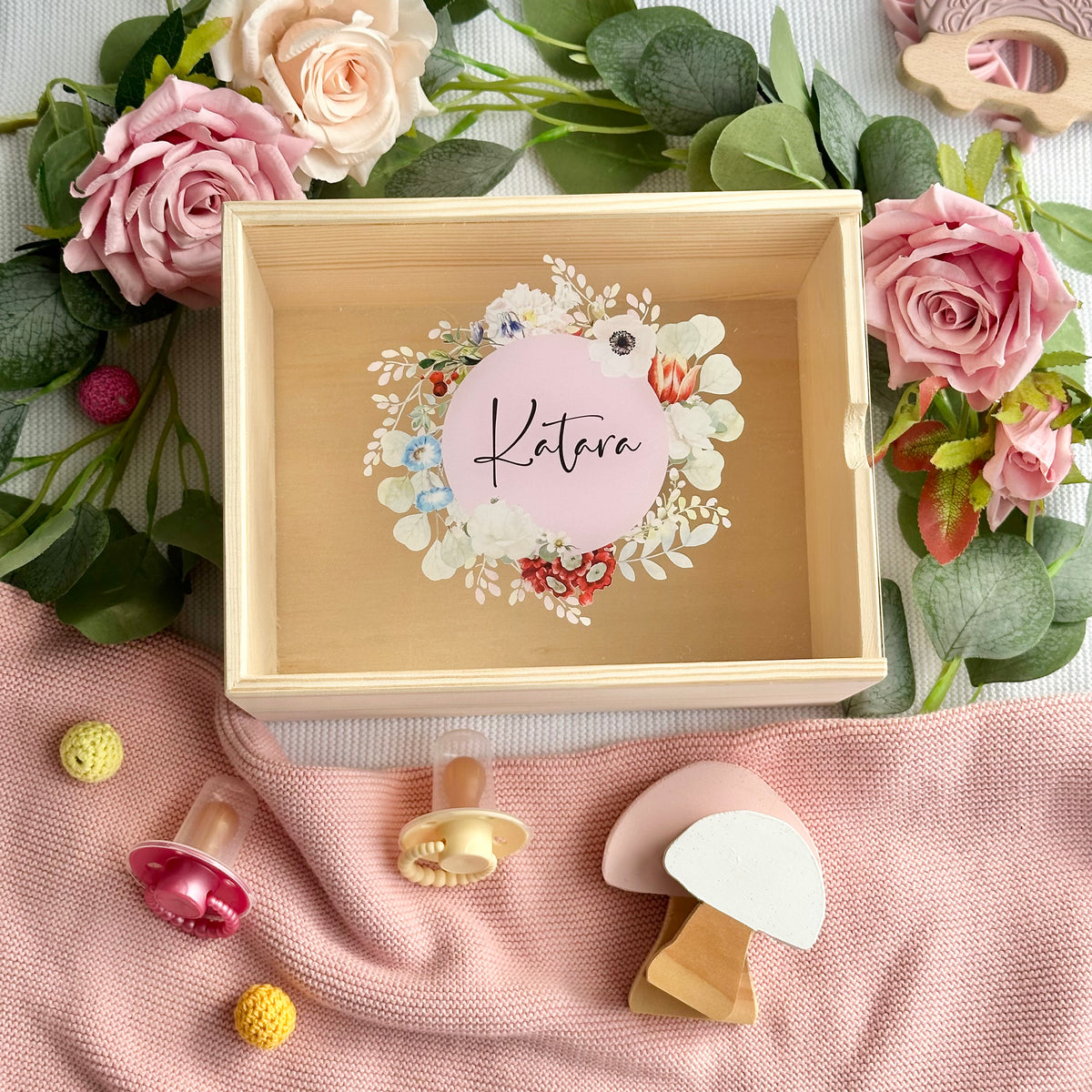 Girls Circular Name - Keepsake Box