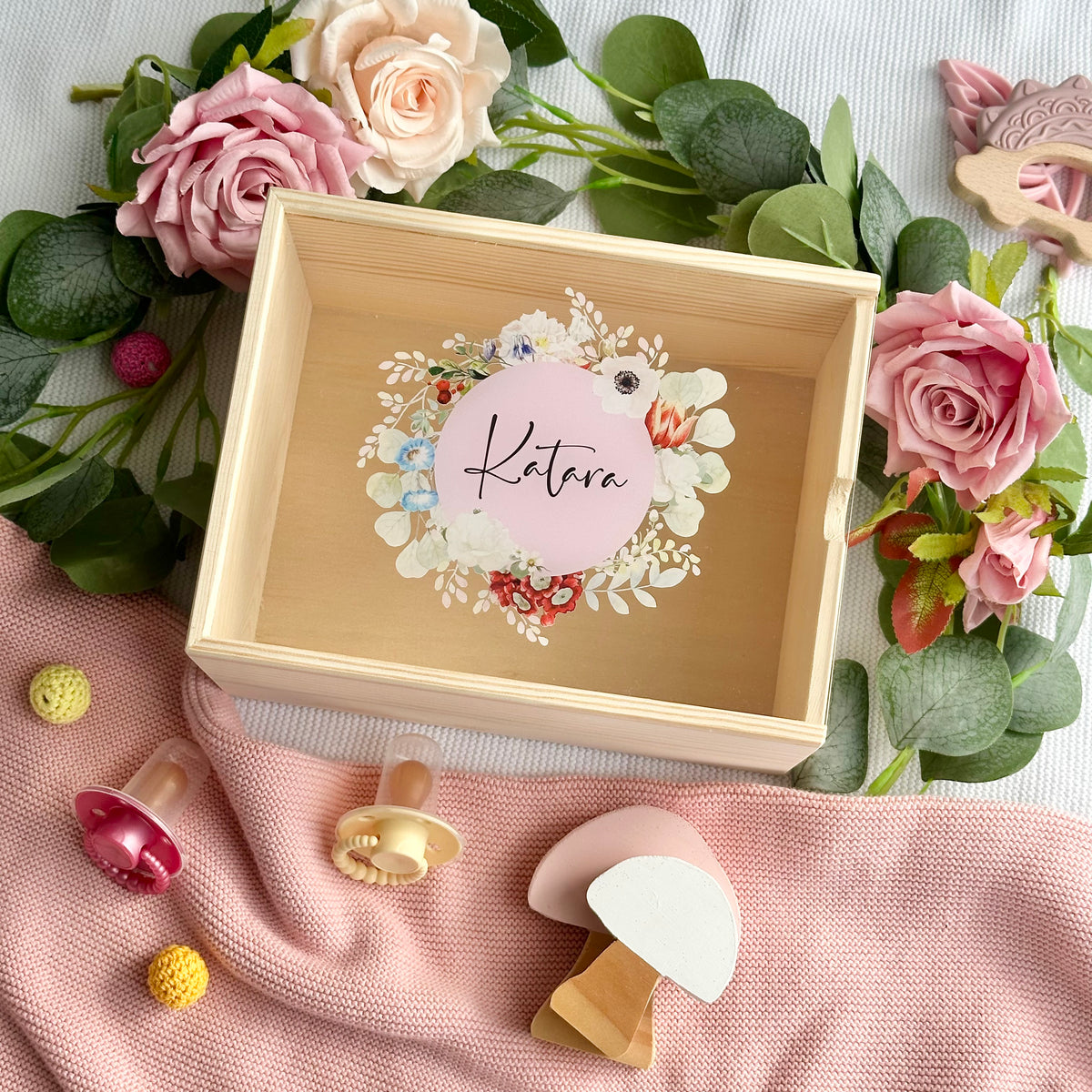 Girls Circular Name - Keepsake Box