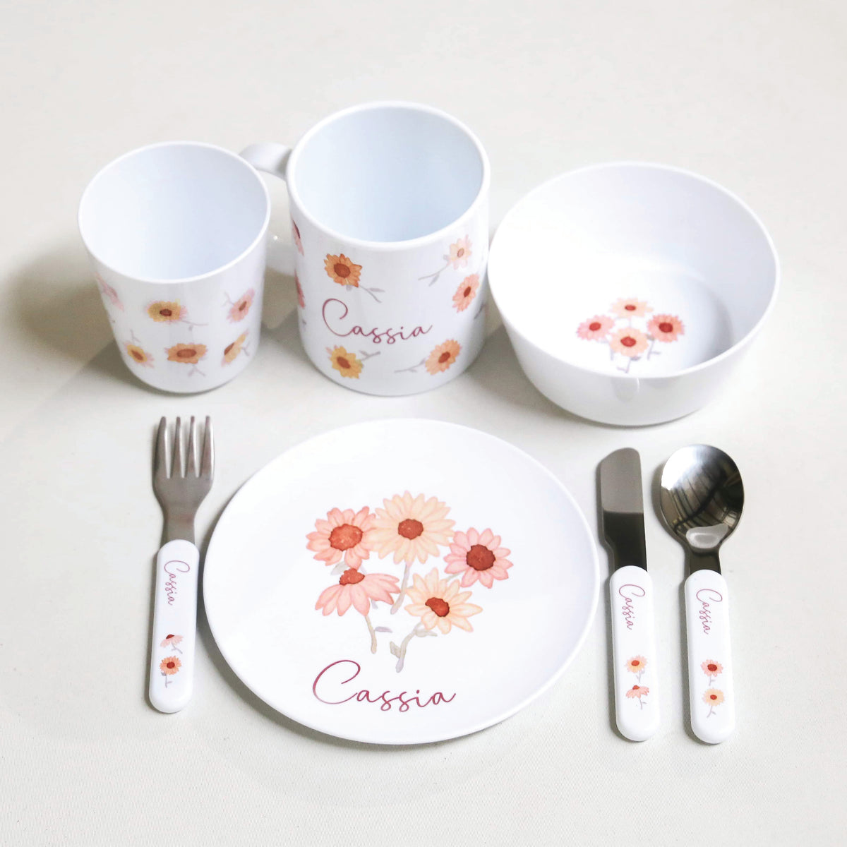 Personalised Kids Dinner Set - Daisy Floral