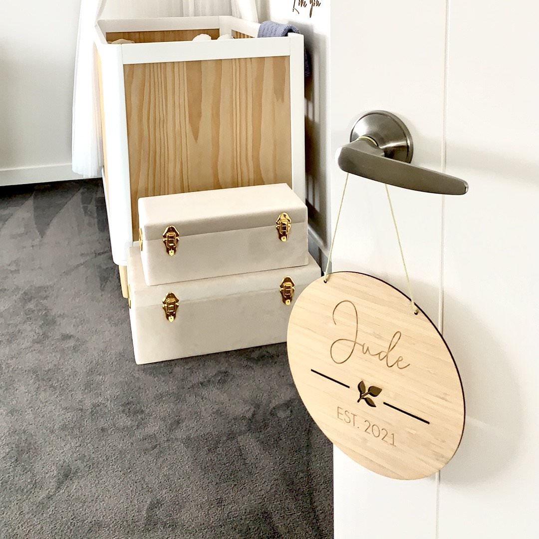 Round Name Plaque - Name Only