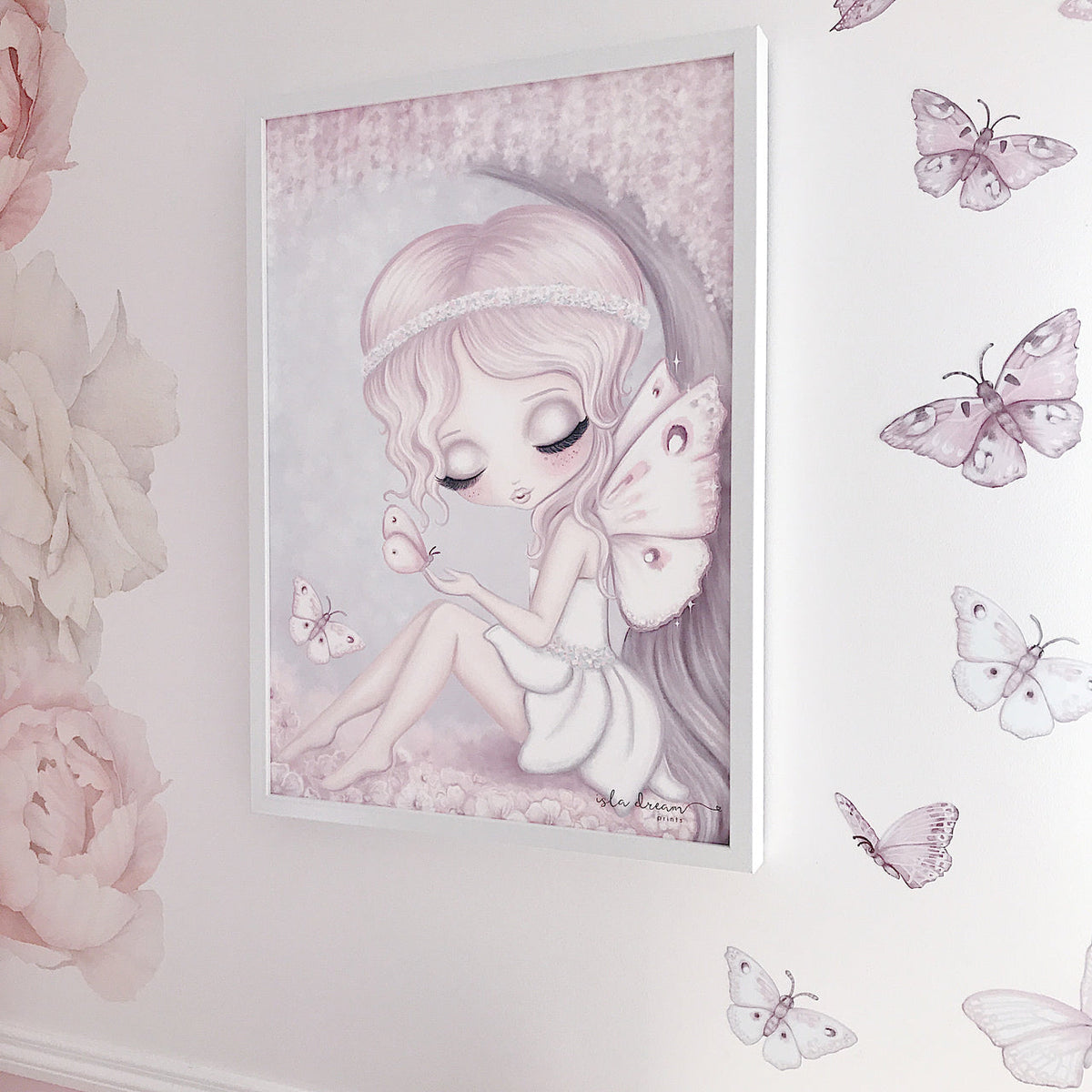 Grace the butterfly fairy print | Full Background| Isla Dream