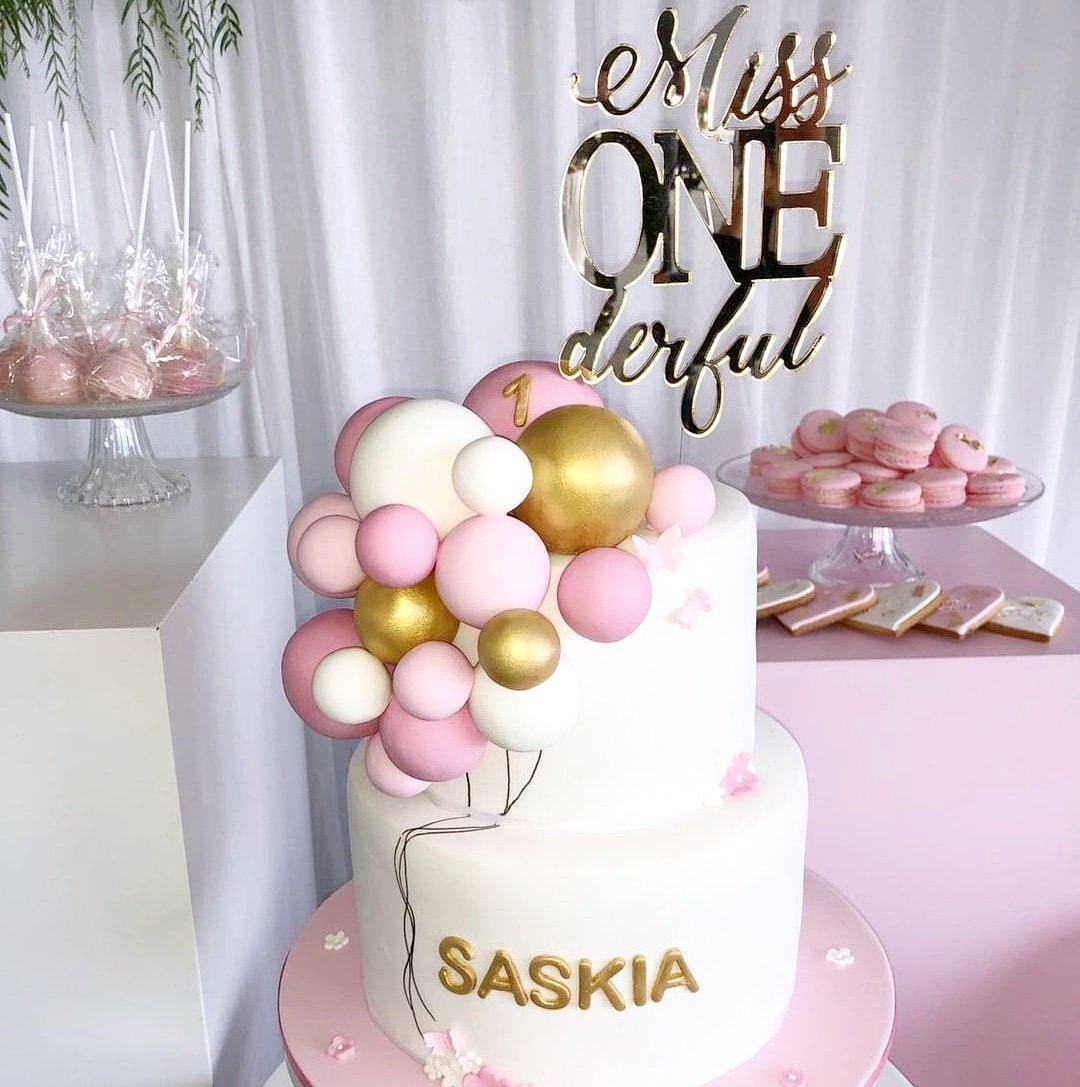 Miss / Mr ONE derful Cake Topper